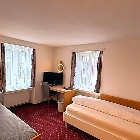 Hotel Heilquelle-leukerbad-therme 3*
