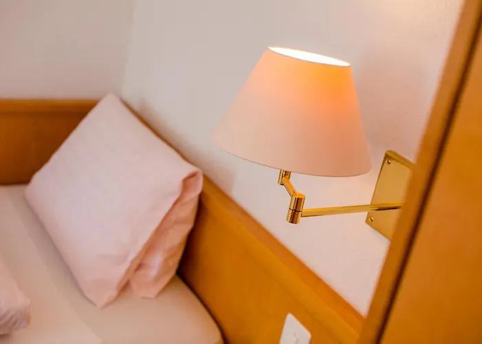 Otel Heilquelle-leukerbad-therme Leukerbad