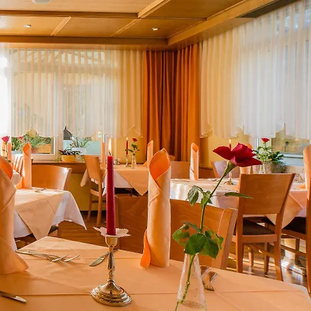 Hotel Heilquelle-leukerbad-therme