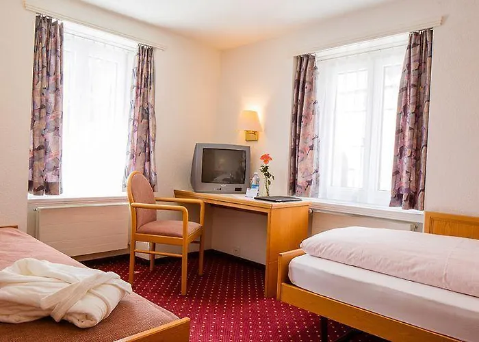 Heilquelle-leukerbad-therme